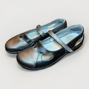 NAOT Taranga Women's Shoes Black Gray Leather Mary Jane Size 39, US 8-8.5